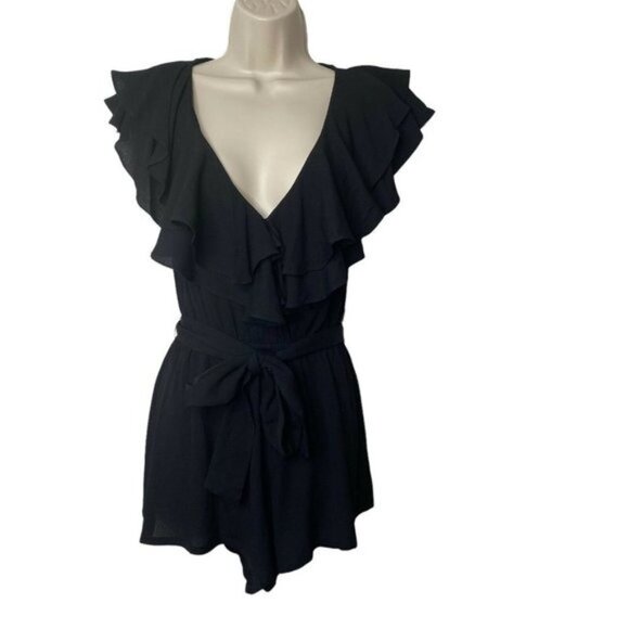 Privacy Please | NWT Rachel Ruffle V Neck Romper in Black Size S - Picture 4 of 11